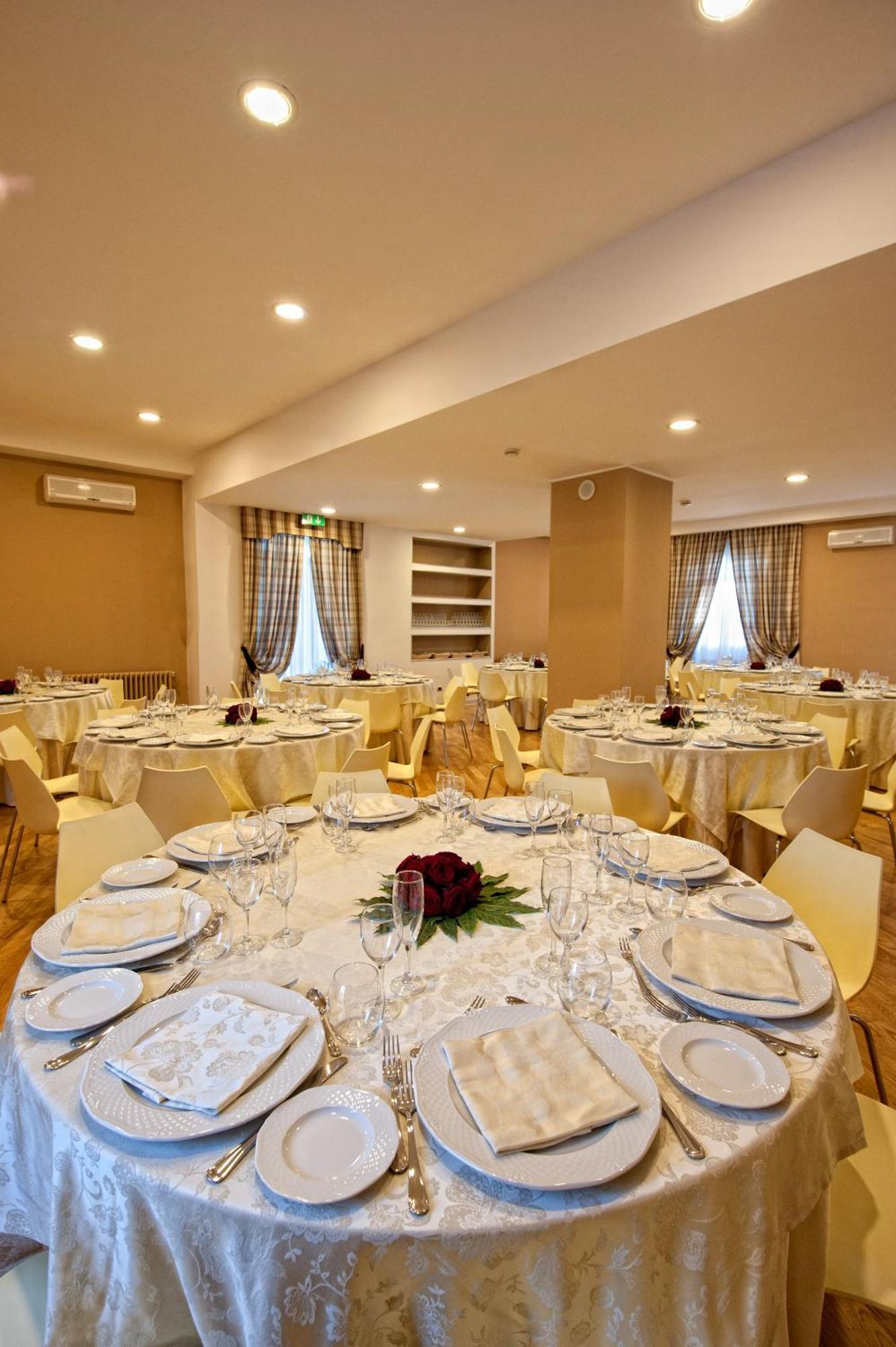 Hotel Villa Sturzo Кальтаджироне Экстерьер фото